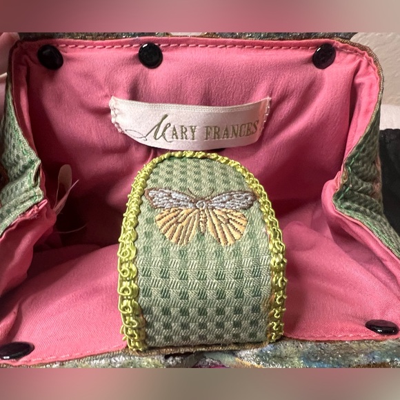 Mary Frances Beaded
Butterfly Floral Handbag | Y2K
Fairycore Evening Bag - Picture 6 of 7